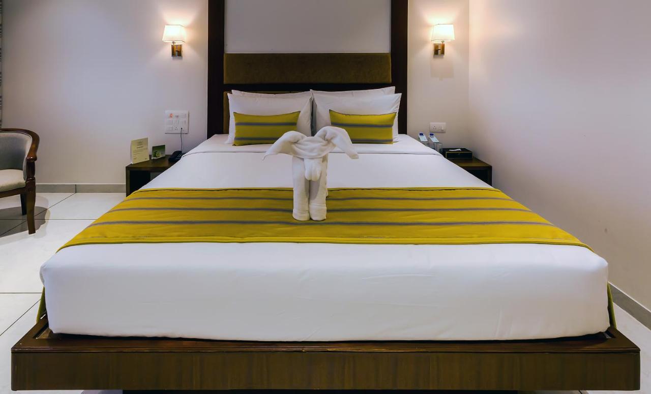 The Fern Residency Vijayapura Hotel Bijapur  Ngoại thất bức ảnh