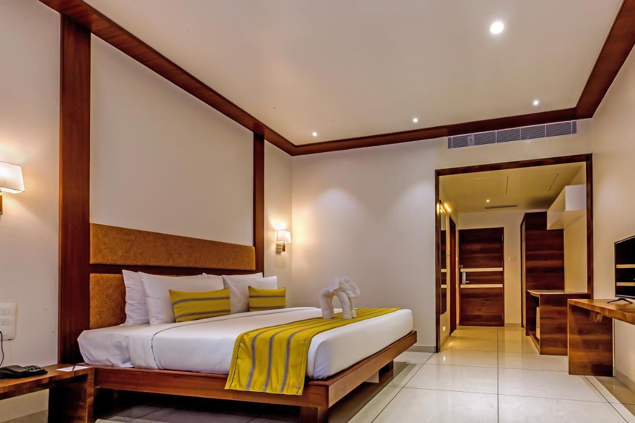 The Fern Residency Vijayapura Hotel Bijapur  Ngoại thất bức ảnh
